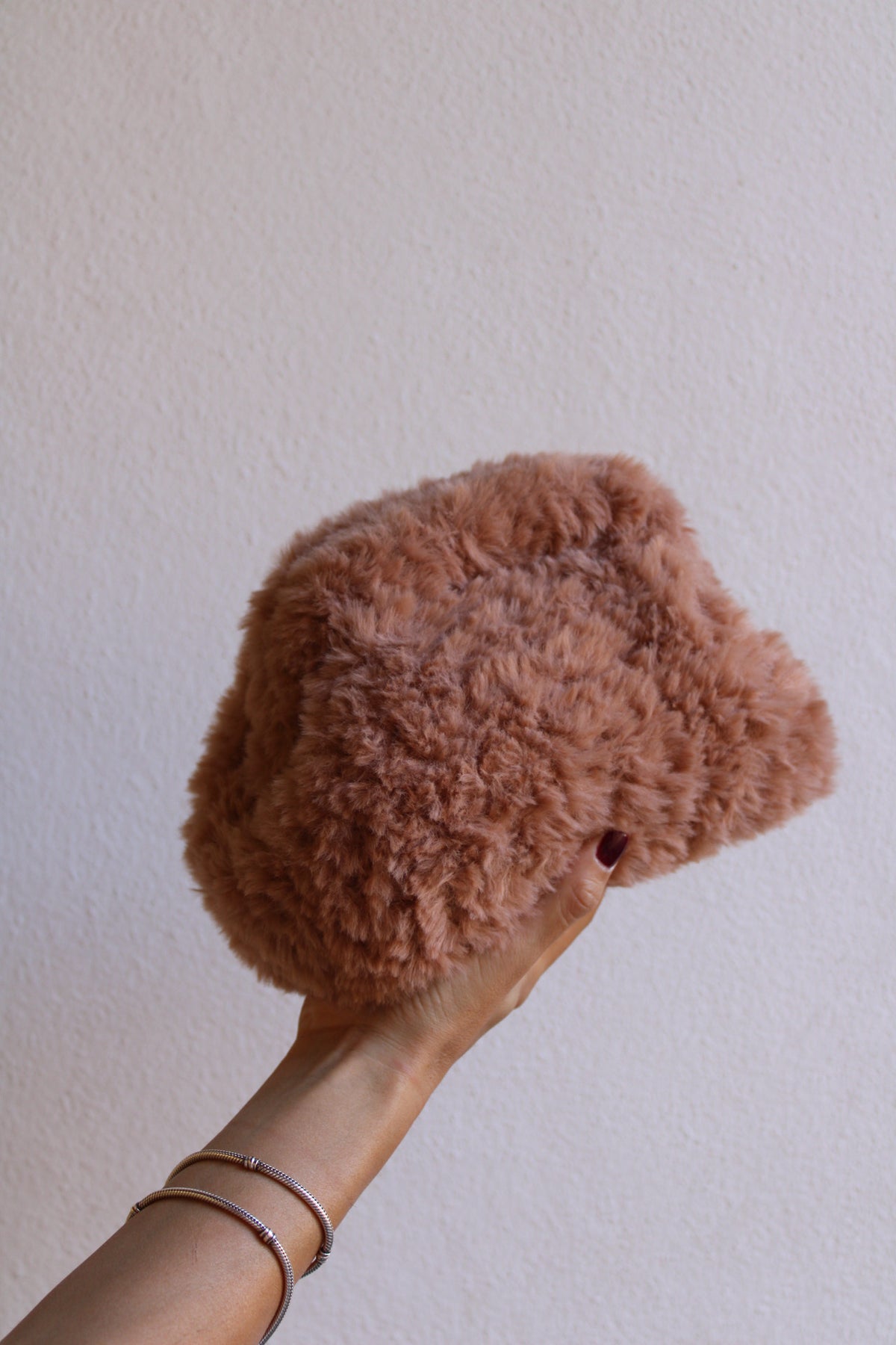 Clutch Peluche