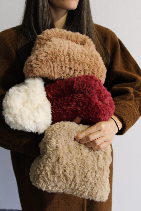 Clutch Peluche